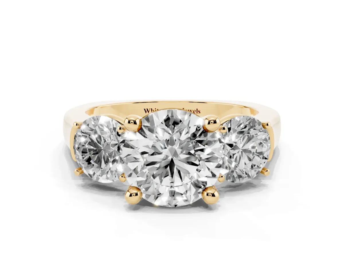 Three-Stone Round Cut Brilliant Diamond Trellis Ring with Comfort Fit Band Yellow gold