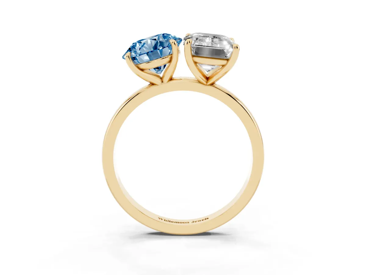 Fancy Blue Round Cut and Emerald Cut Toi Moi Ring with Prong Setting Yellow gold