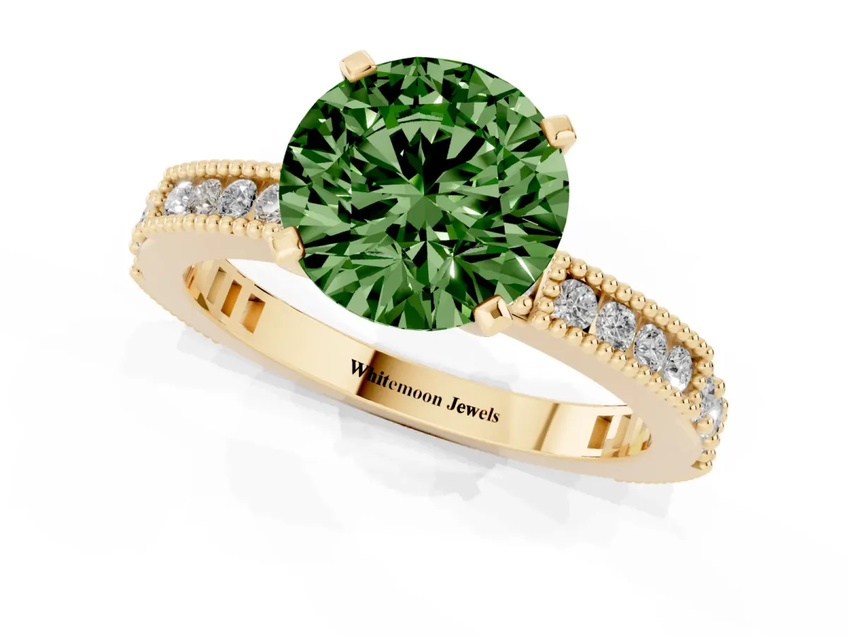 Fancy Green Round Cut Solitaire with Pavé Band and Four-Prong Setting Yellow gold