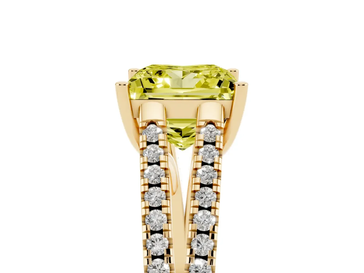 Fancy Yellow Princess Cut Diamond Solitaire Engagement Ring with Split Shank Pavé Band Yellow gold