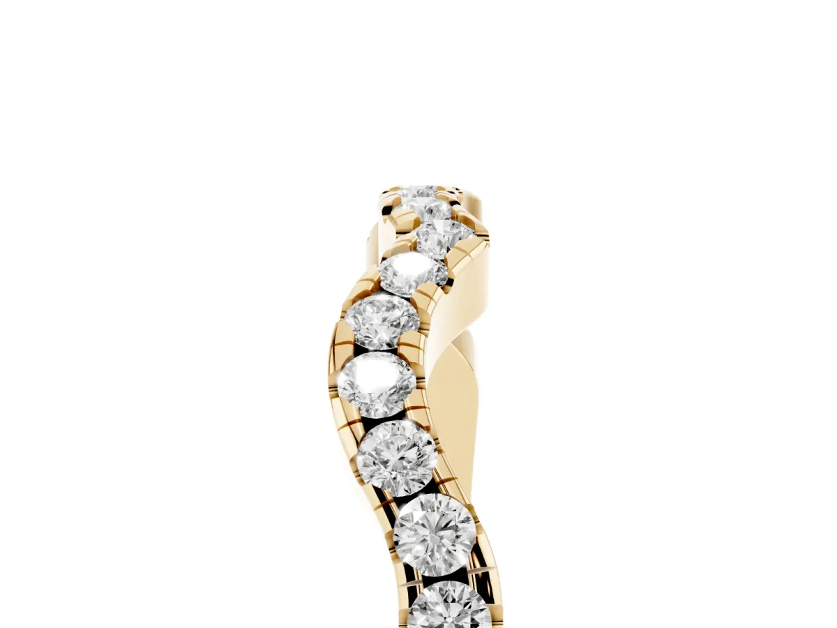 Round Diamond Pavé Curved Wedding Band Yellow gold