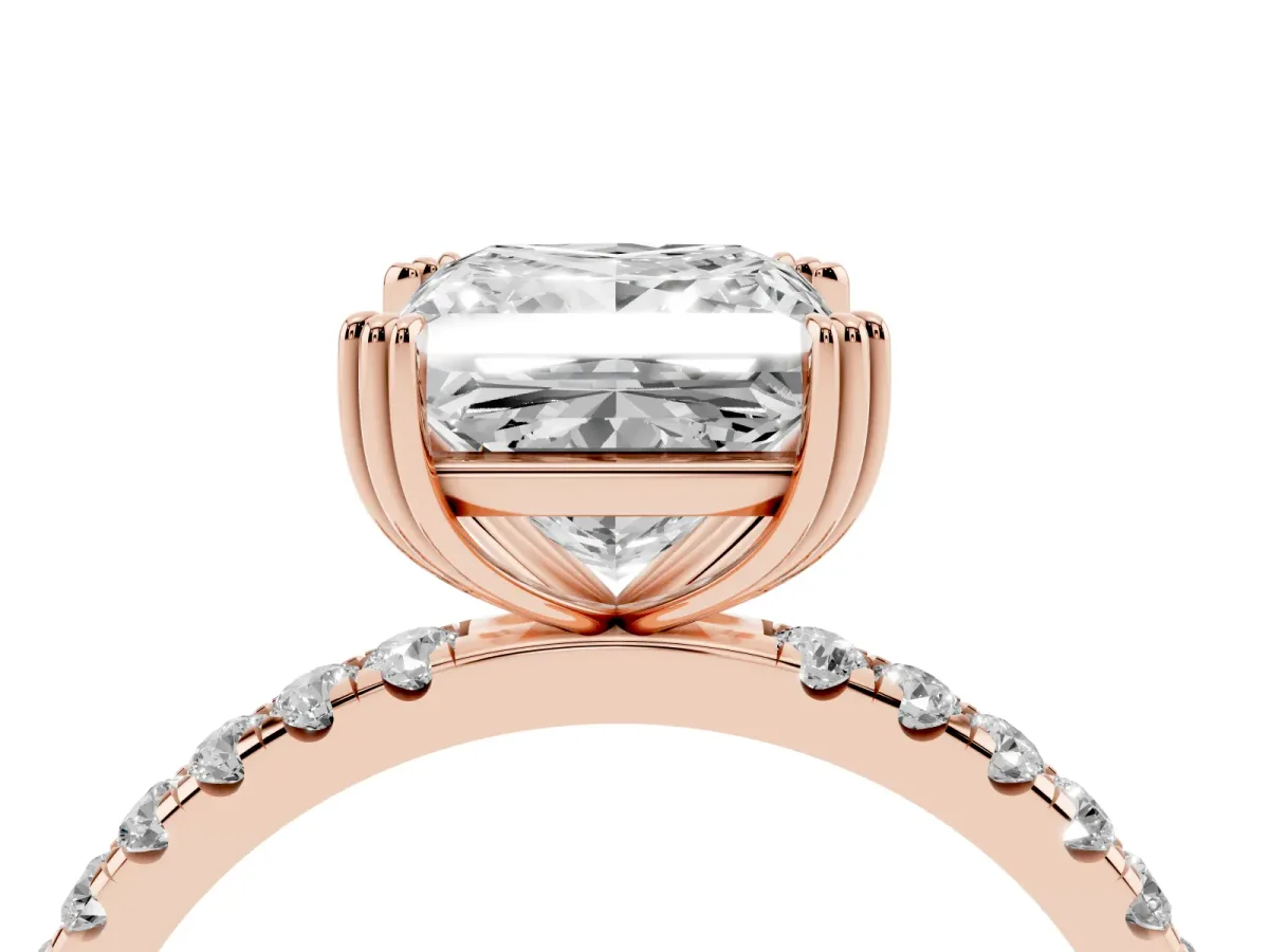 Princess Cut Brilliant Solitaire with Pavé Band and Claw Prong Setting Rose gold