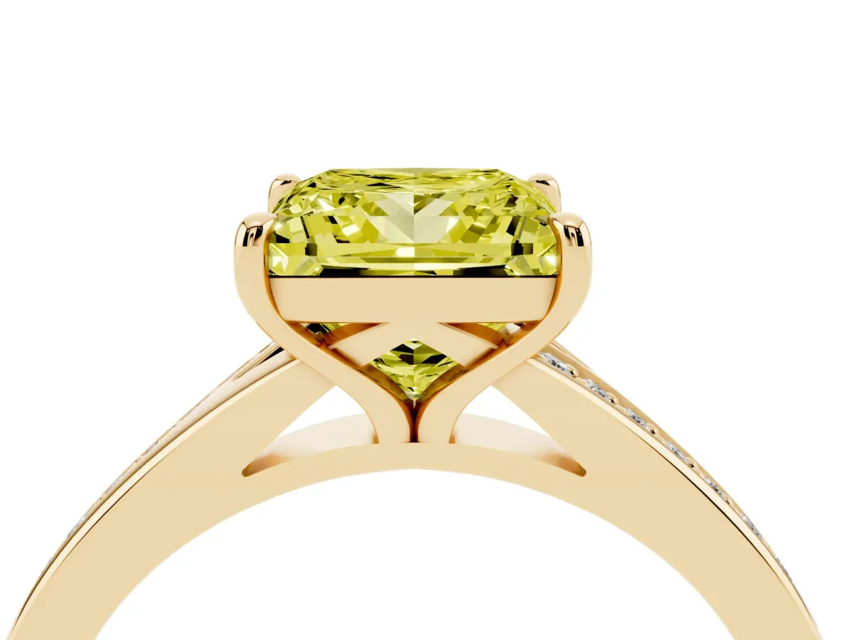 Fancy Yellow Princess Cut Diamond Solitaire Ring with Pavé Band and Prong Setting Yellow gold