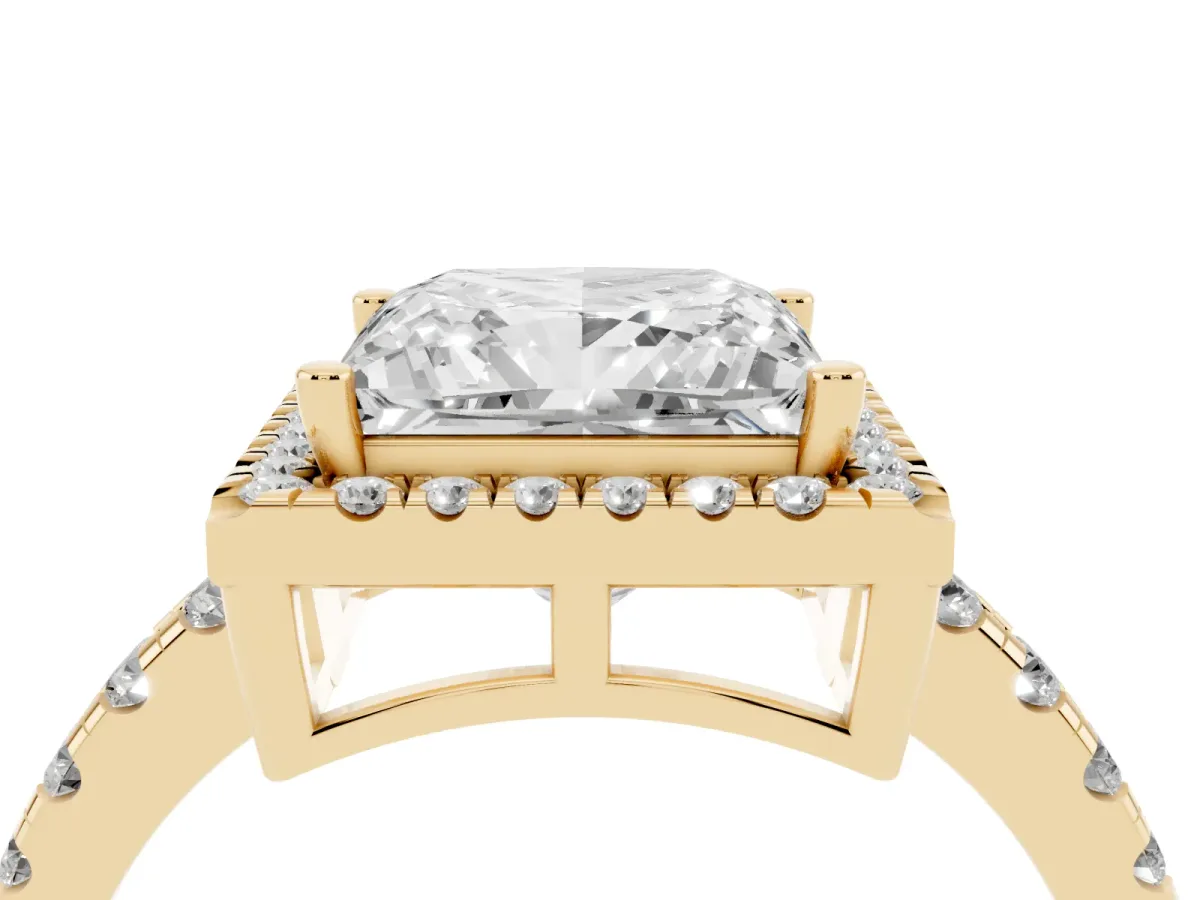 Princess Cut Diamond Halo Ring with Pavé Band and Four-Prong Setting Yellow gold