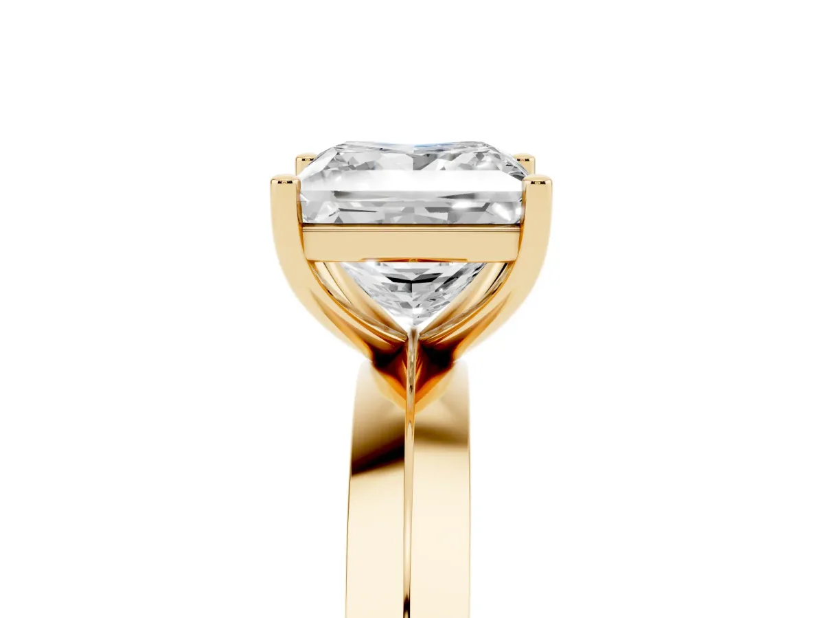 Princess Cut Cut Solitaire Engagement Ring with Flat Band and Four-Prong Setting Yellow gold