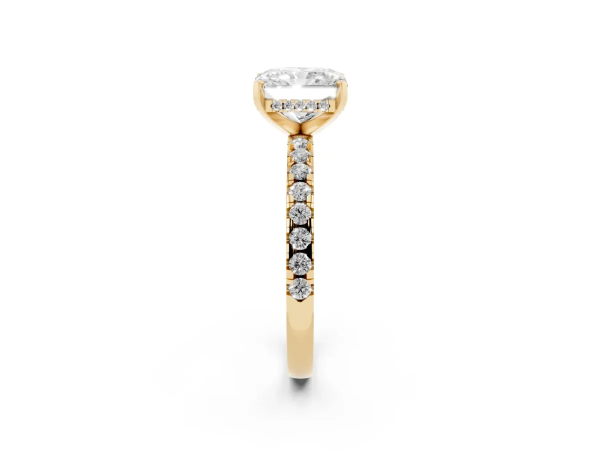 Radiant Cut Diamond Solitaire Ring with Round Pavé Band and Four-Prong Setting Yellow gold