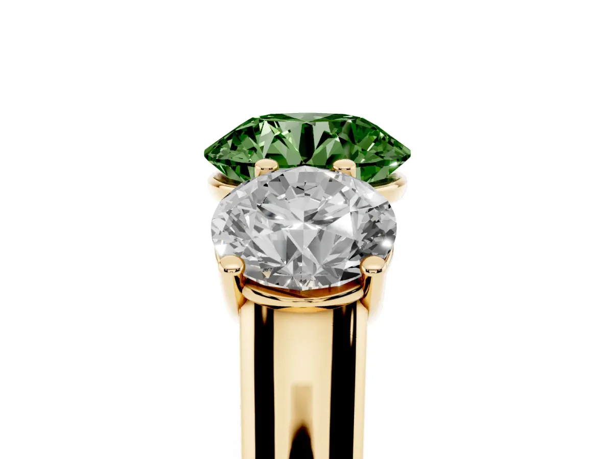 Fancy Green Round Cut Three-Stone Diamond Ring with Prong Setting on a Classic Band Yellow gold