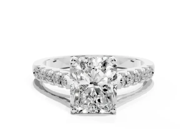Radiant Cut Diamond Pavé Band Solitaire Ring with Prong Setting White gold
