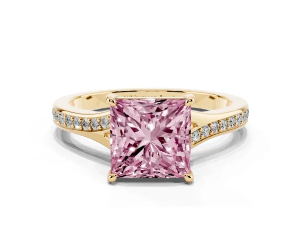 Fancy Pink Princess Cut Diamond Solitaire Ring with Pavé Band and Prong Setting Yellow gold