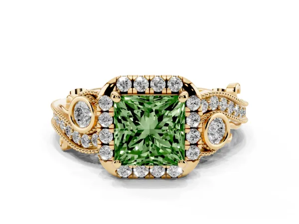 Fancy Green Princess Cut Diamond Halo Ring with Milgrain Pavé Band and Four-Prong Setting Yellow gold