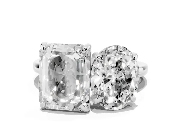 Oval and Emerald Toi Moi Ring with Prong Setting and Plain Band Platinum