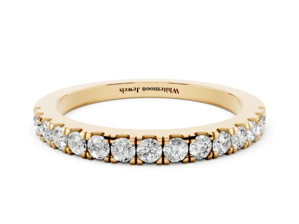 Round Diamond Eternity Band with Prong Setting Yellow gold