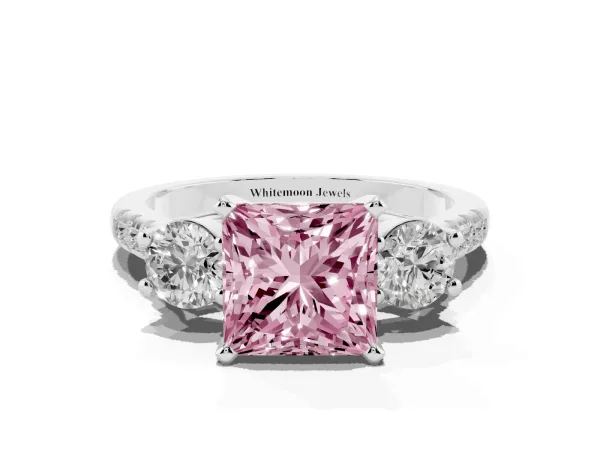 Fancy Pink Three-Stone Princess Cut Diamond Pavé Band with Four-Prong Setting White gold