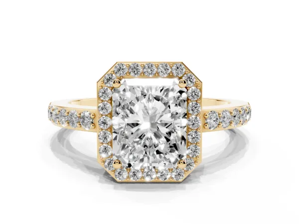 Radiant Cut Halo Diamond Pavé Band Ring with Prong Setting Yellow gold