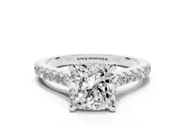 Cushion Cut Brilliant Diamond Solitaire with Pavé Band and Four-Prong Setting White gold