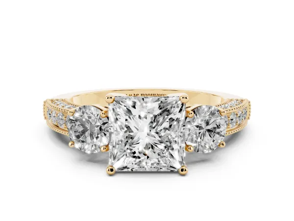 Princess Cut Three-Stone Diamond Ring with Pavé Band and Four-Prong Setting Yellow gold