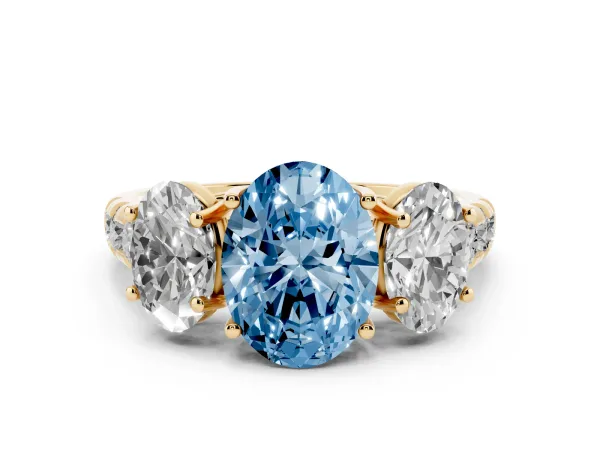 Fancy Blue Three-Stone Oval Cut Diamond Pavé Band with Prong Setting Yellow gold