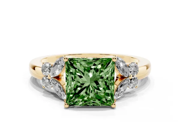 Fancy Green Princess Cut Cut Solitaire Floral Diamond Ring with Four-Prong Setting Yellow gold