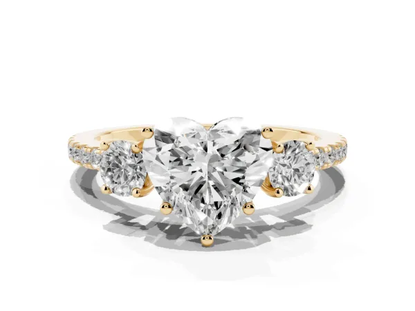 Three-Stone Heart Cut Cut Diamond Pavé Band with Prong Setting Yellow gold
