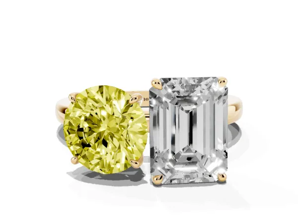 Fancy Yellow Round Cut and Emerald Cut Toi Moi Ring with Prong Setting Yellow gold