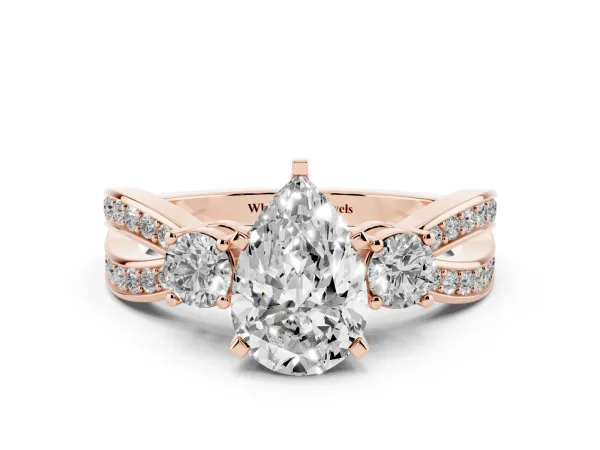 Three-Stone Pear Cut Cut Diamond Twist Band with Prong Setting Rose gold