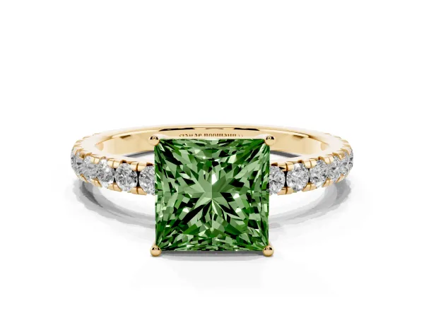 Fancy Green Princess Cut Diamond Pavé Solitaire Engagement Ring with Four-Prong Setting Yellow gold