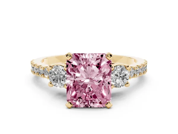 Fancy Pink Radiant Cut Three-Stone Diamond Pavé Band with Prong Setting Yellow gold