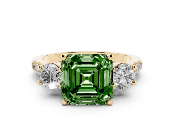 Fancy Green Three-Stone Asscher Cut Diamond Pavé Band with Four-Prong Setting Yellow gold