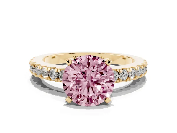 Fancy Pink Round Cut Solitaire Diamond with Pavé Band and Four-Prong Setting Yellow gold