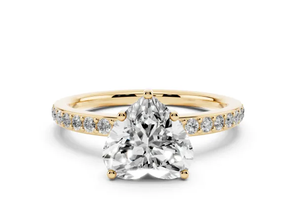Heart Cut Cut Diamond Pavé Band Ring with Four-Prong Setting Yellow gold