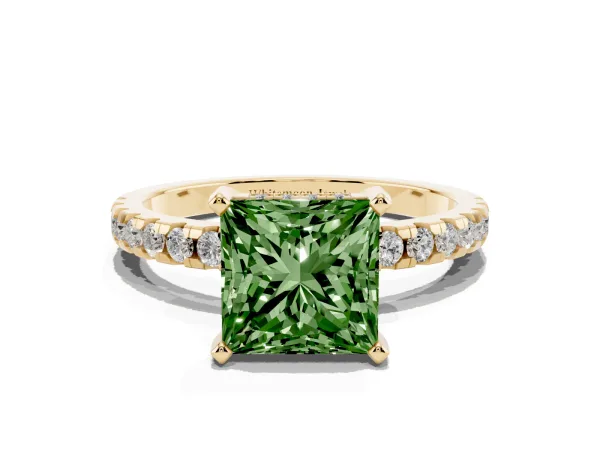 Fancy Green Princess Cut Diamond Solitaire Ring with Round Pavé Band and Four-Prong Setting Yellow gold