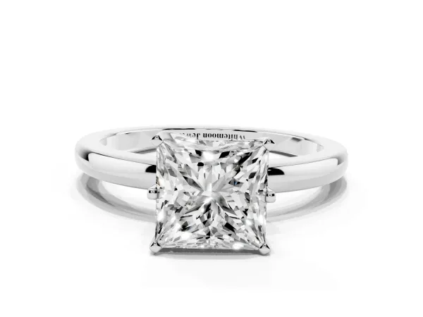 Princess Cut Solitaire Diamond Ring with Six-Prong Setting on a Classic Band White gold