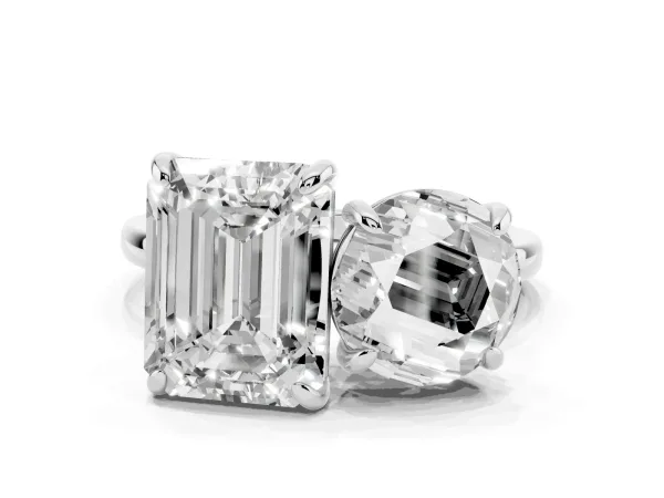 Round and Emerald Toi Moi Ring with Prong Setting and Plain Band White gold