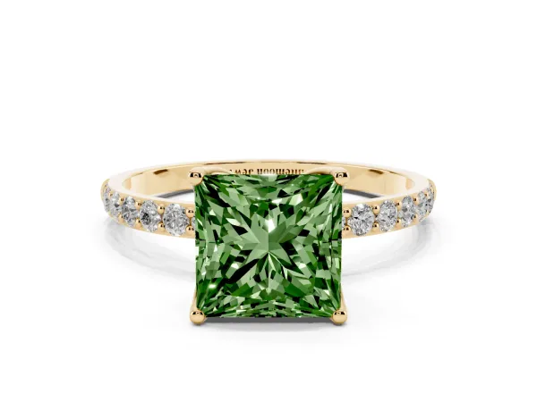 Fancy Green Princess Cut Diamond Solitaire Engagement Ring with Round Pavé Band and Prong Setting Yellow gold