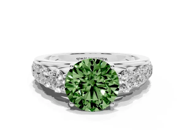 Fancy Green Round Cut Brilliant Diamond Pavé Band with Six-Prong Setting White gold