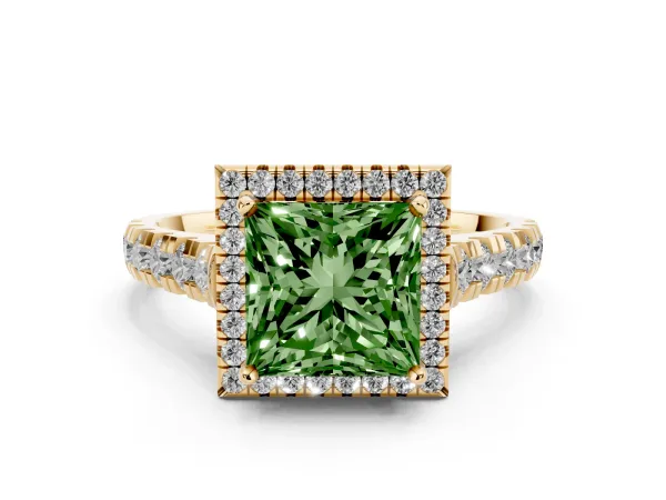 Fancy Green Princess Cut Halo Pavé Diamond Engagement Ring with Four-Prong Setting Yellow gold
