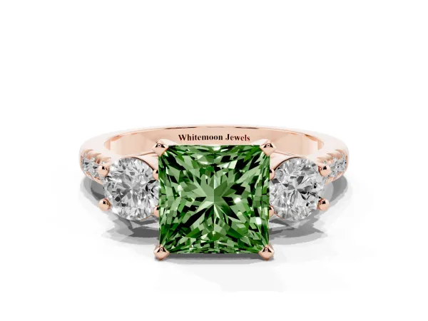 Fancy Green Three-Stone Princess Cut Diamond Pavé Band with Four-Prong Setting Rose gold