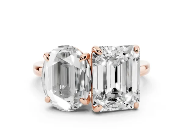 Oval and Radiant Toi Moi Ring with Prong Setting and Plain Band Rose gold