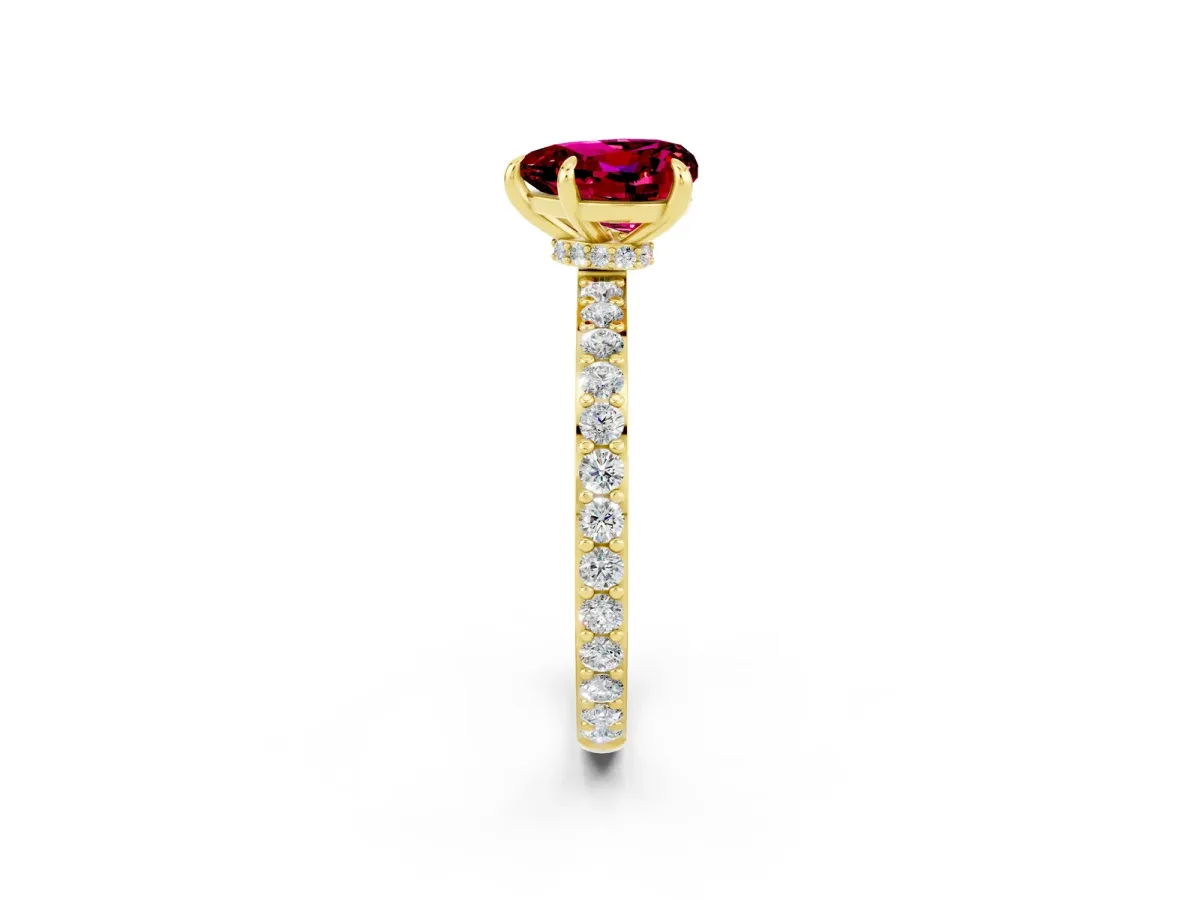 Heart Cut Garnet Solitaire Engagement Ring with Pavé Band and Four-Prong Setting Yellow gold