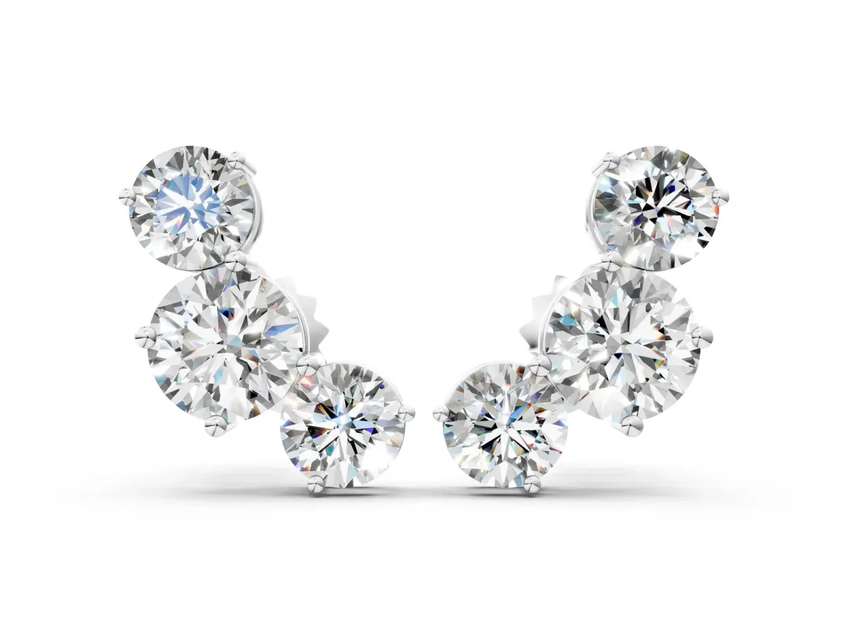 Round Cut Diamond Graduated Three-Stone Stud Earrings White gold
