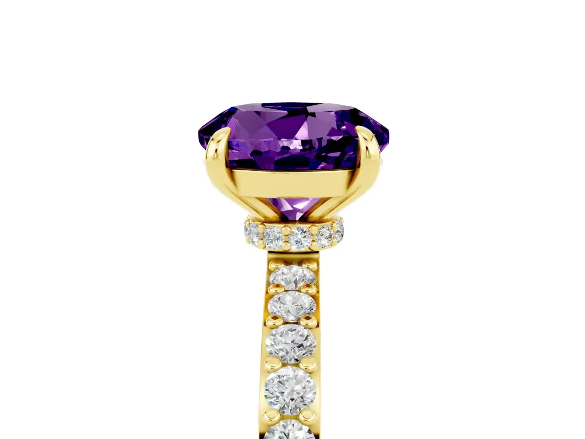 Round Cut Amethyst Solitaire Engagement Ring with Pavé Band and Four-Prong Setting Yellow gold