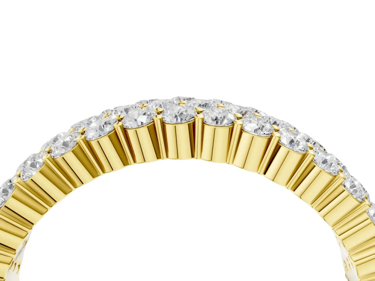 Round Diamond Checkerboard Pavé Promise Ring with Round Diamond Accents Yellow gold