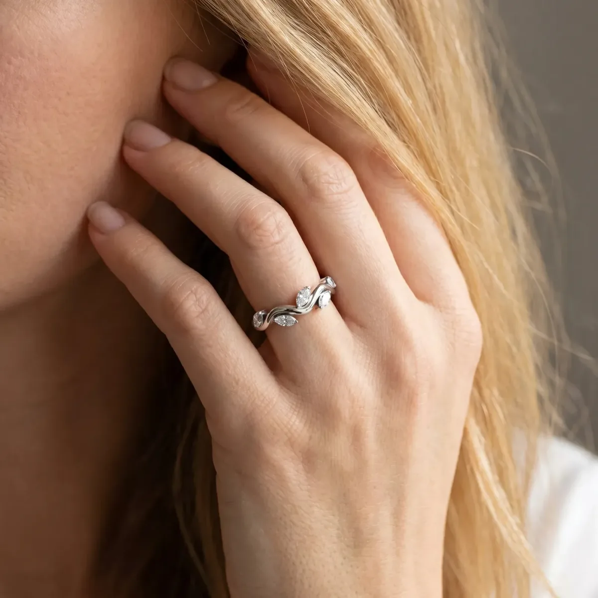 Marquise Diamond Twisted Band with Prong Setting Platinum
