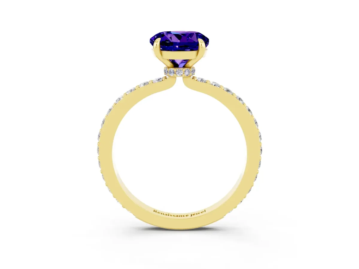 Round Cut Tanzanite Solitaire Engagement Ring with Pavé Band and Four-Prong Setting Yellow gold
