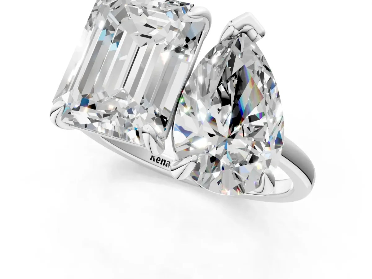 Pear and Emerald Toi Moi Ring with Prong Setting and Plain Band Silver