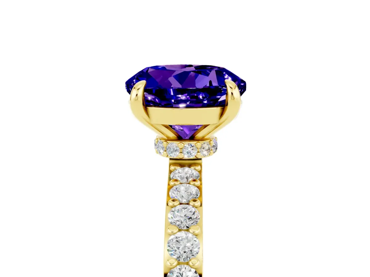 Round Cut Tanzanite Solitaire Engagement Ring with Pavé Band and Four-Prong Setting Yellow gold